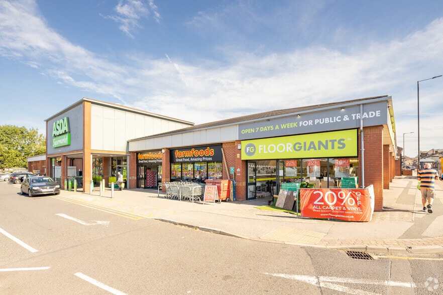 Taylors Ln, Rotherham to rent - Primary Photo - Image 1 of 3