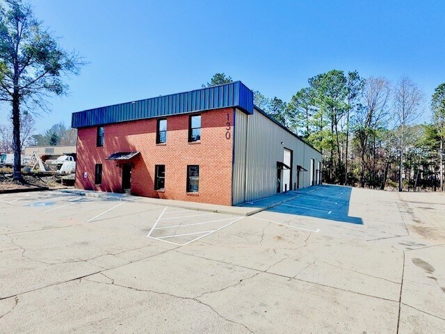 130 Robinson Dr, Fayetteville, GA for sale Building Photo- Image 1 of 1