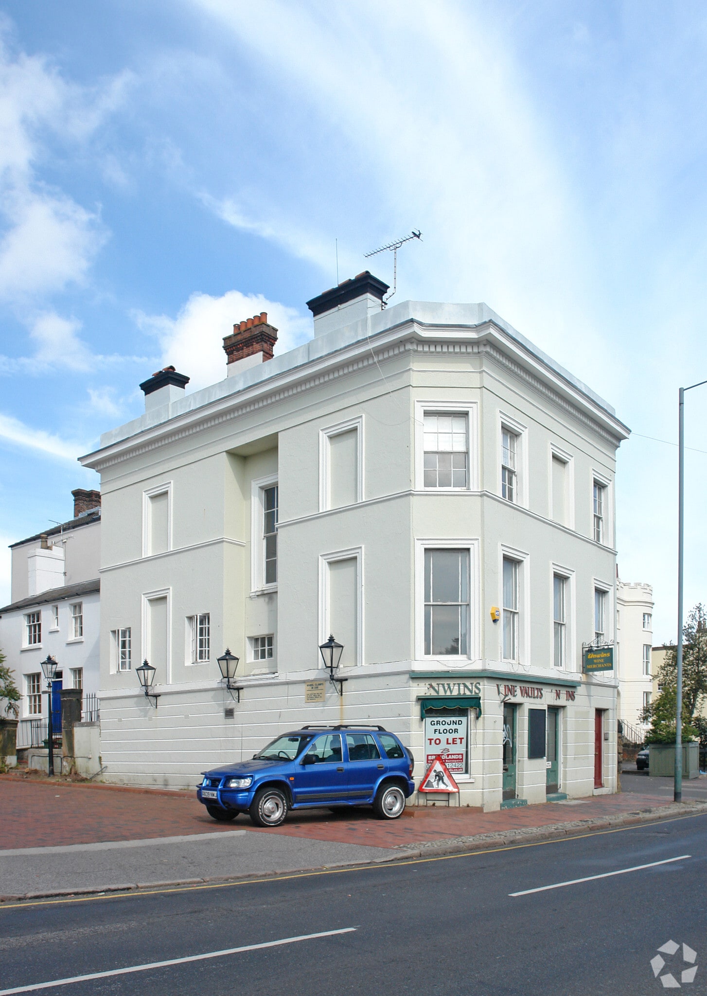 58 Mount Ephraim, Tunbridge Wells for sale Primary Photo- Image 1 of 3