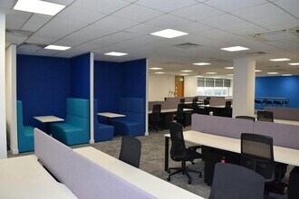 Park Ave, Almondsbury to rent Interior Photo- Image 2 of 4