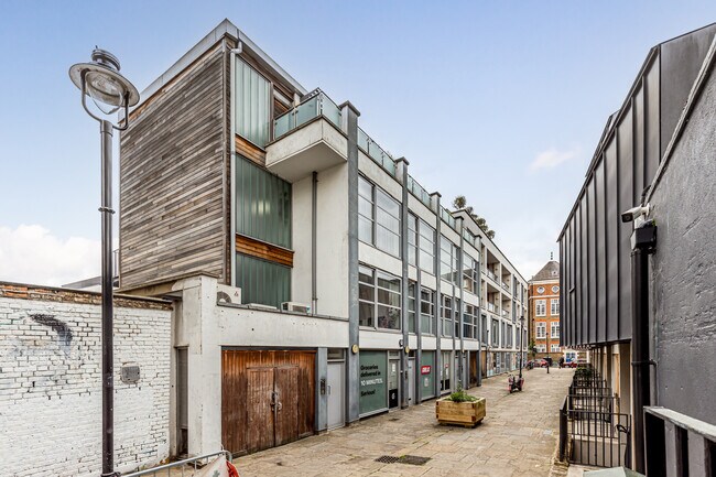 More details for 8-12 Godson St, London - Office to Rent