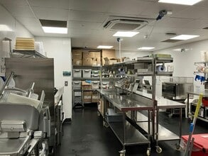 40-42 High St, Brentwood to rent Interior Photo- Image 2 of 3