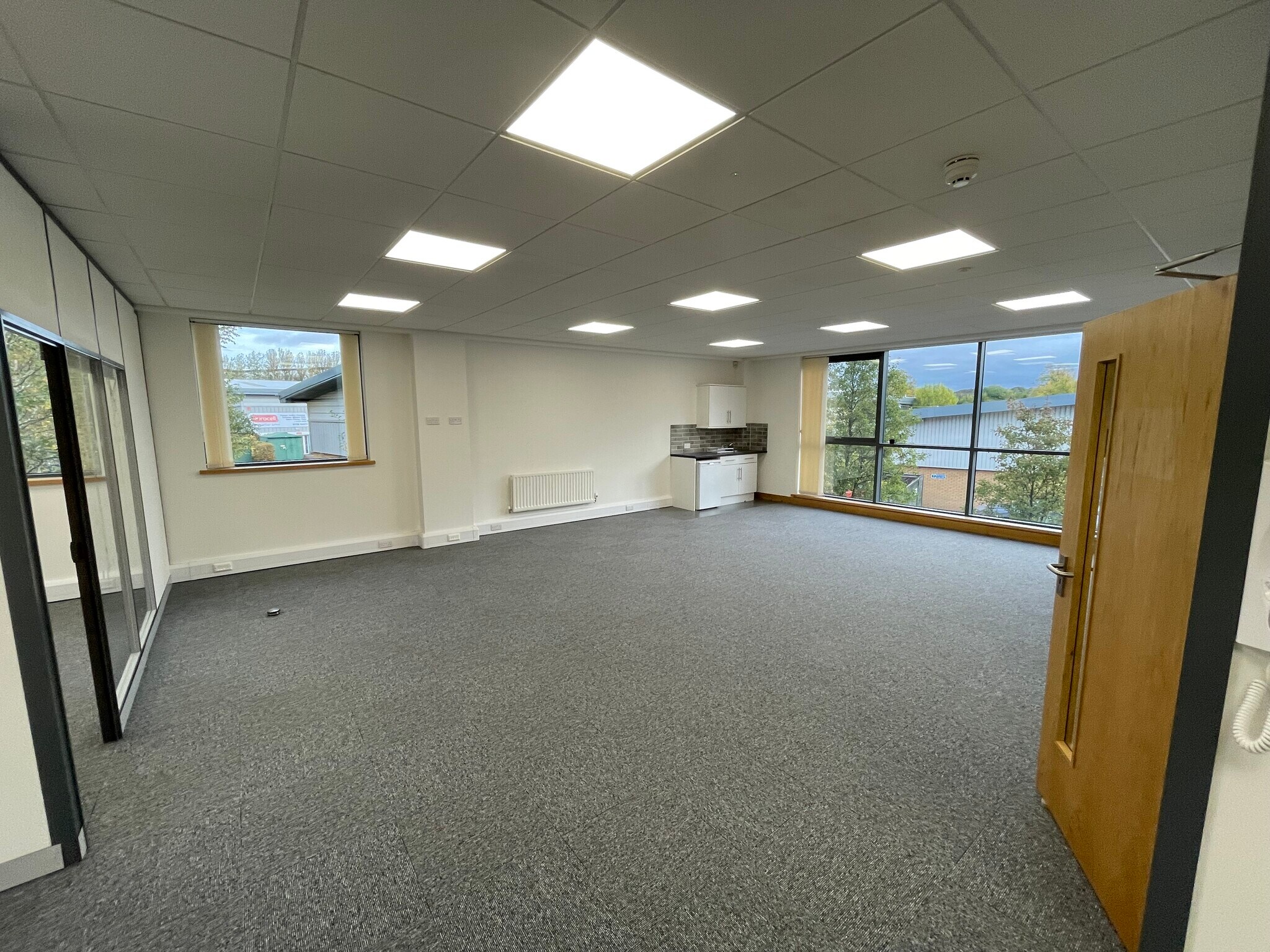 Stanley Matthews Way, Stoke On Trent for sale Interior Photo- Image 1 of 1