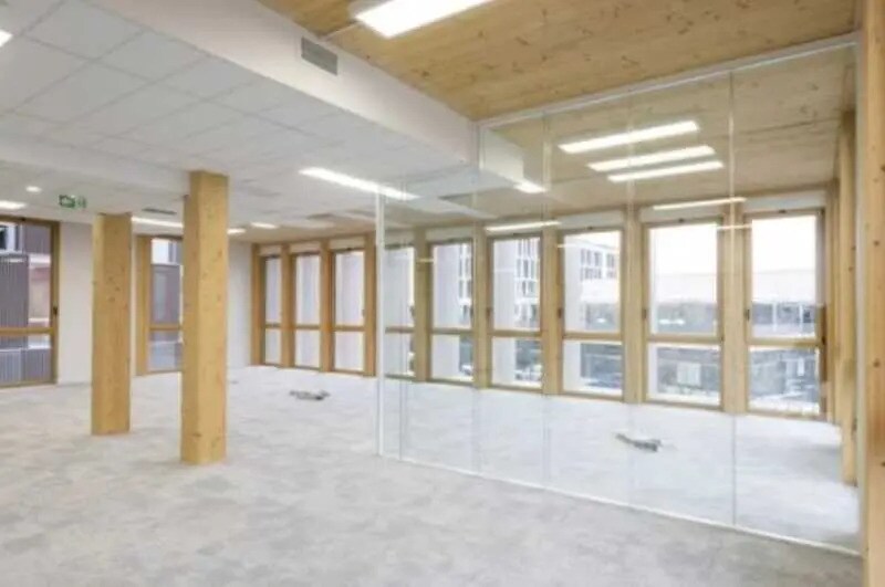 Office in Villeurbanne to rent - Interior Photo - Image 2 of 8