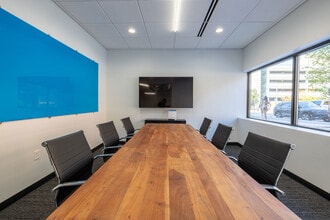 790 N Milwaukee St, Milwaukee, WI to rent Interior Photo- Image 2 of 14