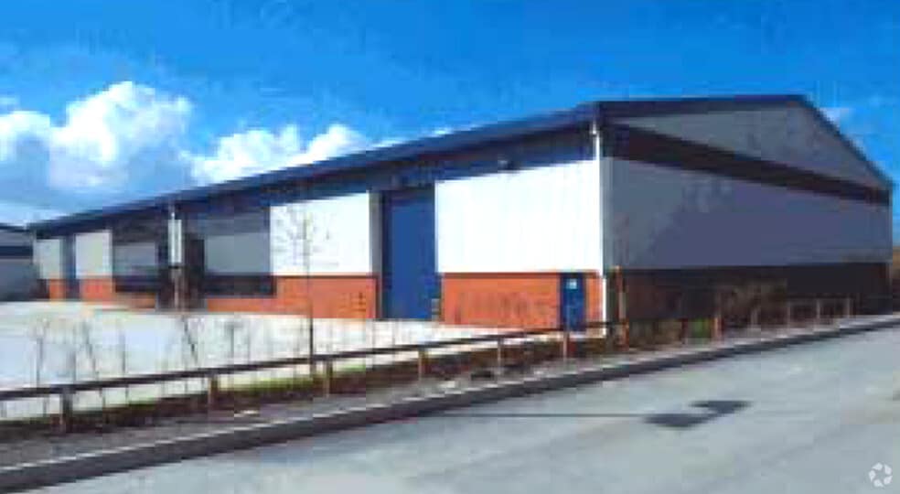 Whistler Dr, Castleford for sale - Primary Photo - Image 1 of 1