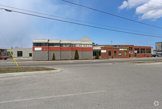 325 Welland Ave, St Catharines, ON for rent Primary Photo- Image 1 of 13