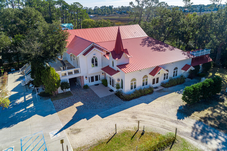 1114 US Highway 80, Tybee Island, GA for sale - Primary Photo - Image 1 of 47