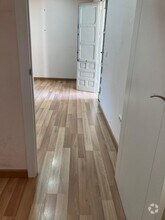 Retail in Aranjuez, Madrid to rent Interior Photo- Image 1 of 9