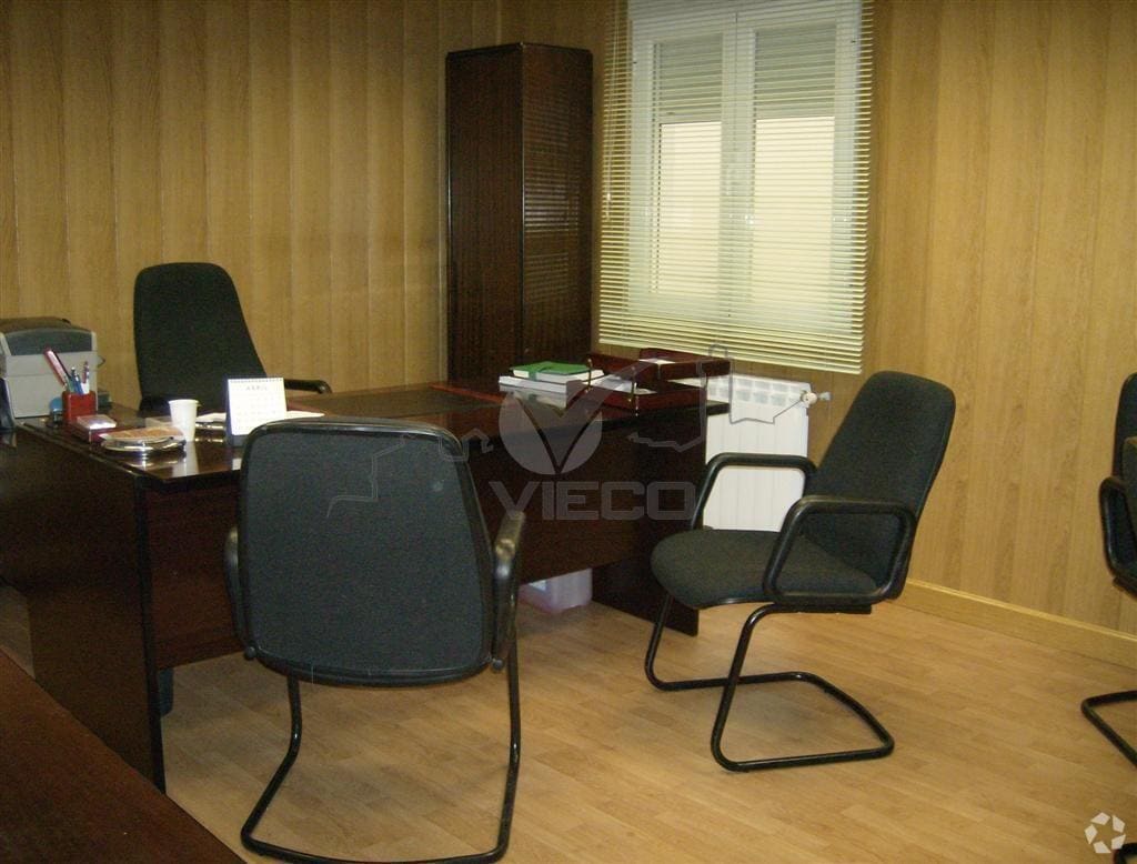 Cuenca, CUE 16002 - - - Interior Photo - Image 2 of 5