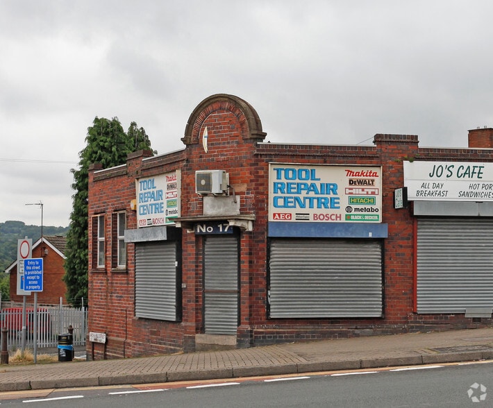 17 Halesowen Rd, Dudley for sale - Primary Photo - Image 1 of 1