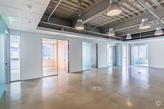 350 10th Ave, San Diego, CA to rent Interior Photo- Image 2 of 10