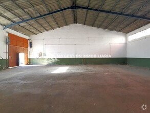 Industrial in Humanes de Madrid, MAD for sale Primary Photo- Image 1 of 13