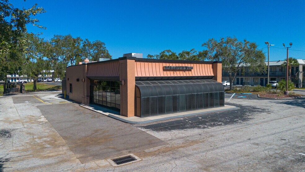 6620 E Dr Martin Luther King Jr Blvd, Tampa, FL for rent - Building Photo - Image 2 of 10