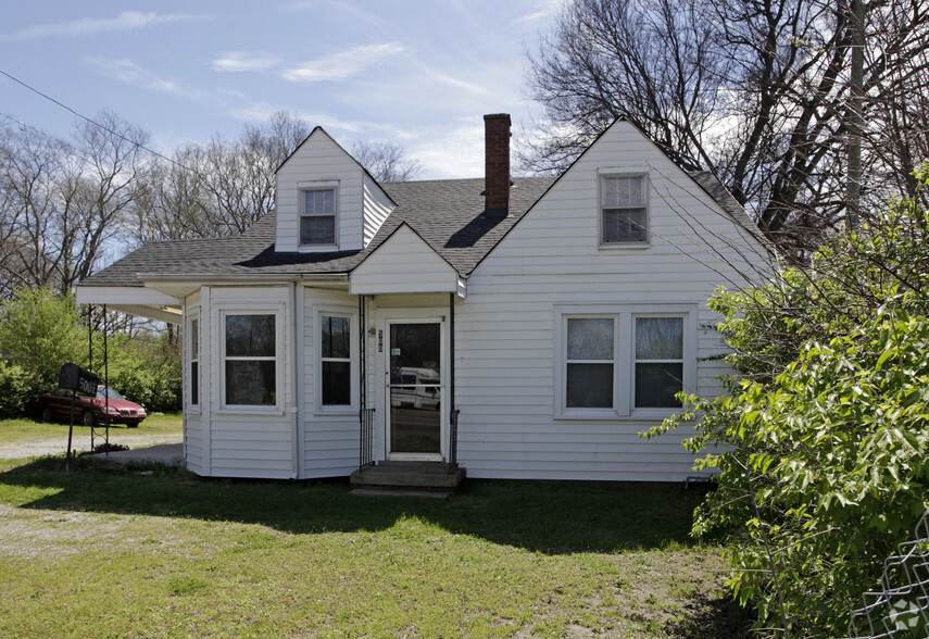 500 E Trinity Ln, Nashville, TN for rent - Building Photo - Image 3 of 3