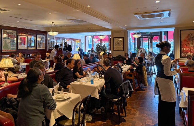 7-9 Islington Green, London for sale - Interior Photo - Image 2 of 3