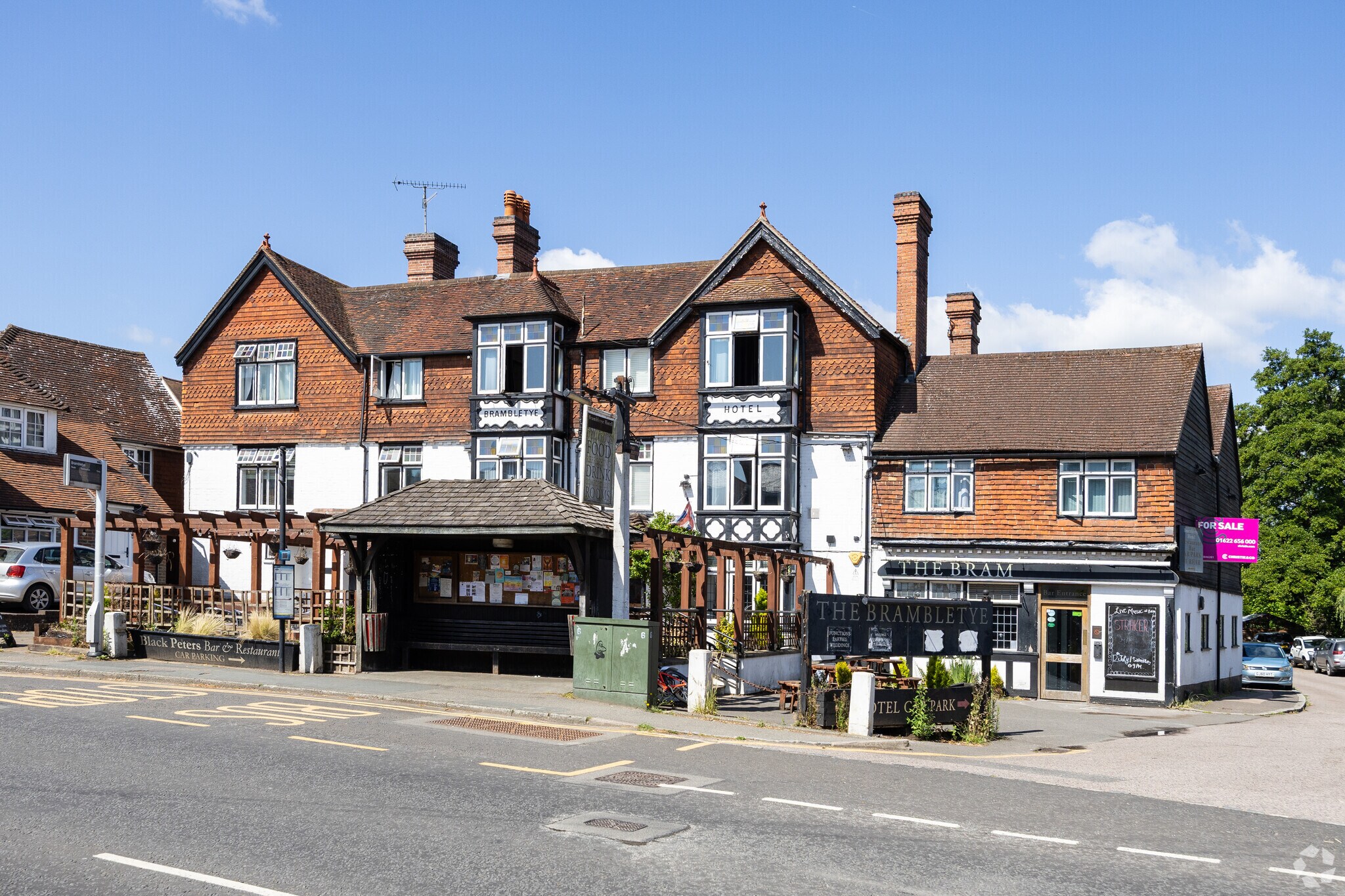 The Square, Forest Row for sale Primary Photo- Image 1 of 1