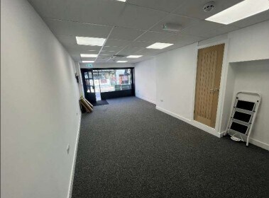 45 Oxford St, Ripley to rent - Interior Photo - Image 2 of 4