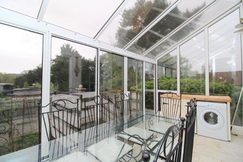 Thoroughfare, Woodbridge for sale - Building Photo - Image 3 of 16