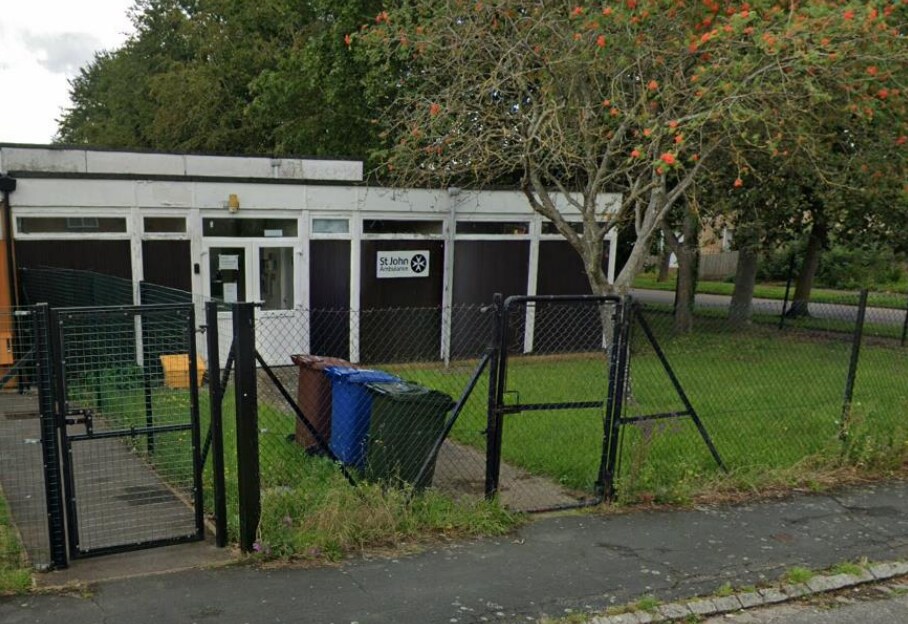 Ashdene Rd, Bicester for sale Primary Photo- Image 1 of 1