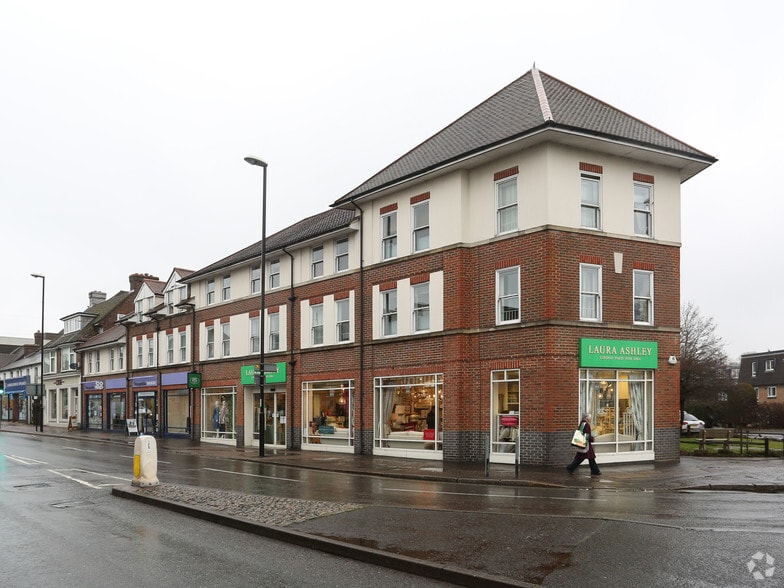 2-8 South Rd, Haywards Heath to rent - Primary Photo - Image 1 of 4