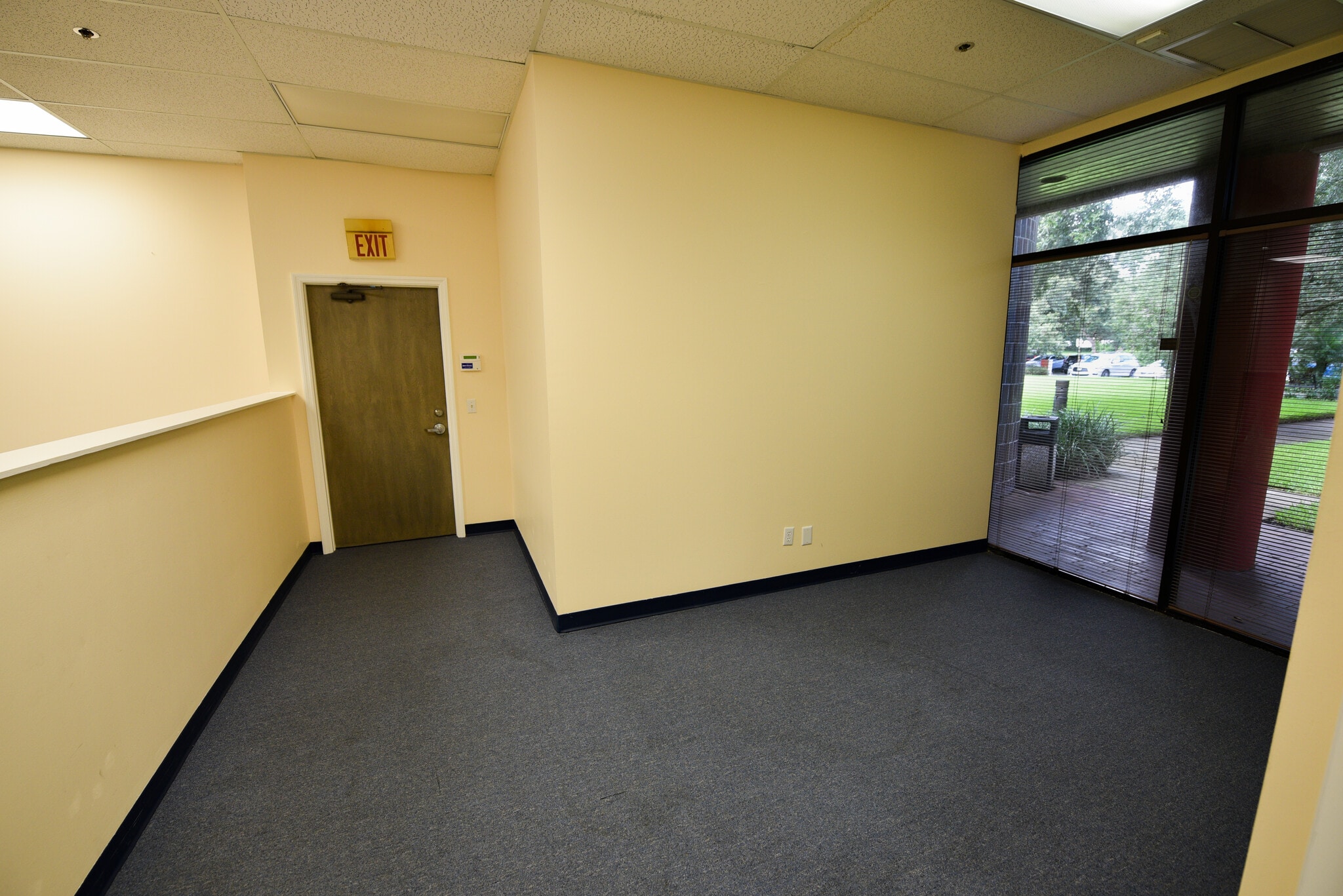 1209 Tech Blvd, Tampa, FL to rent Building Photo- Image 1 of 14