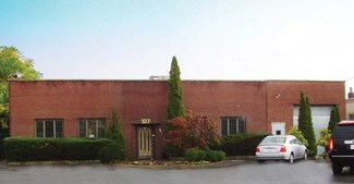 More details for 130 Marine St, Farmingdale, NY - Industrial for Rent