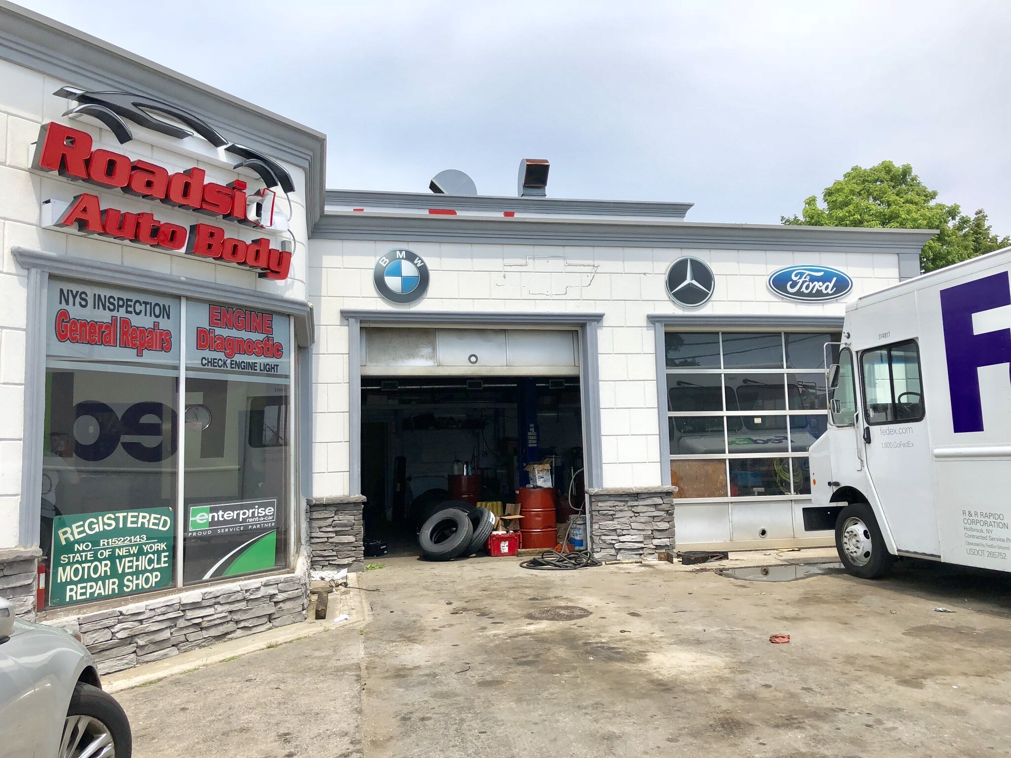 146 W Montauk Hwy, Lindenhurst, NY for sale Building Photo- Image 1 of 1