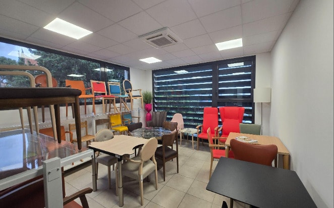 Office in La Seyne-sur-Mer for sale - Building Photo - Image 2 of 6