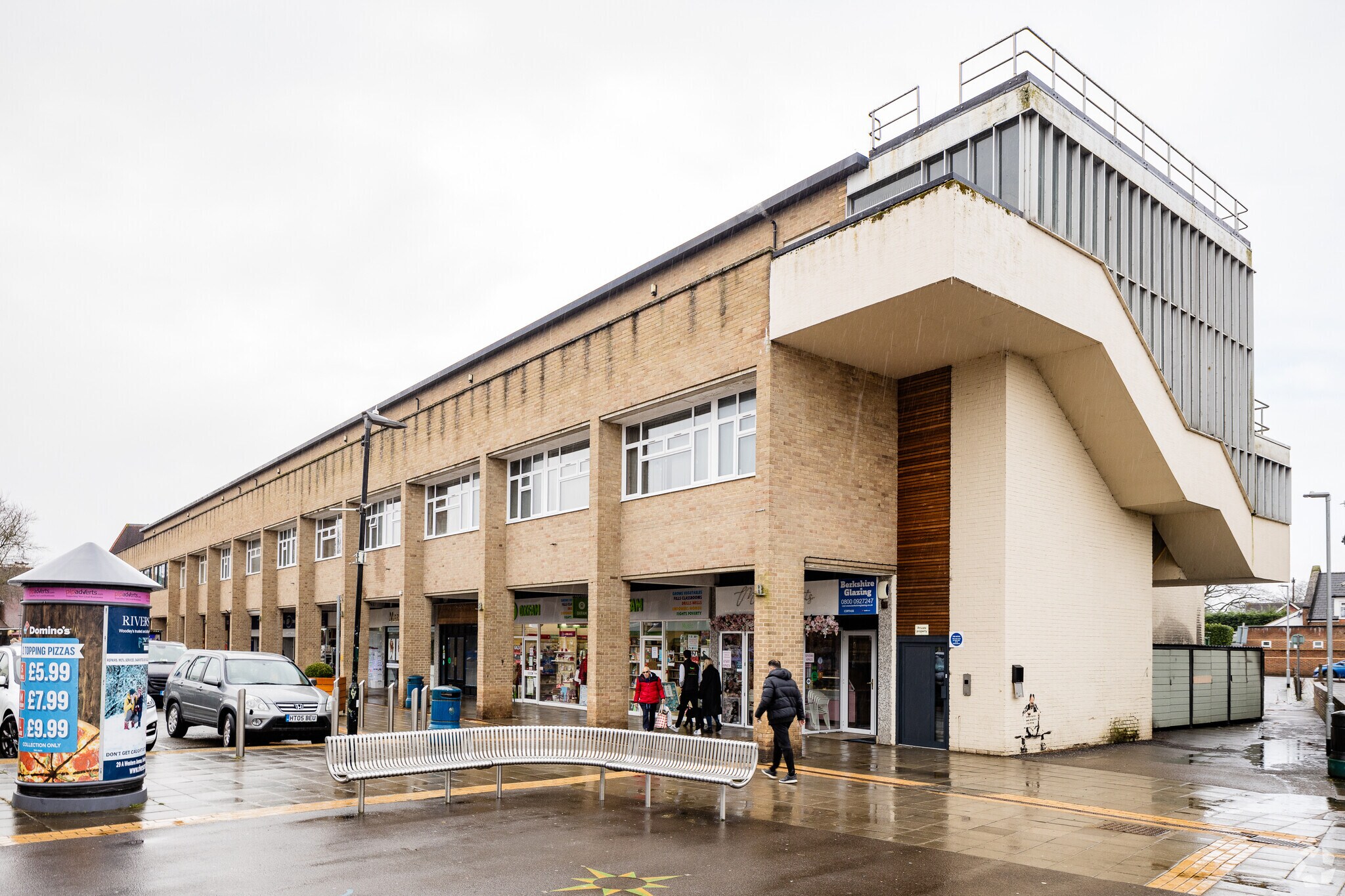 81-107 Crockhamwell Rd, Reading for sale Primary Photo- Image 1 of 1