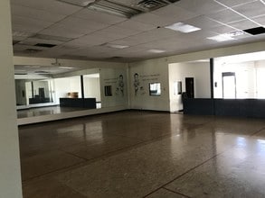 2833-2949 E Desert Inn Rd, Las Vegas, NV to rent Other- Image 1 of 5