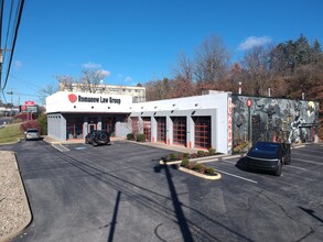 4930 Mcknight Rd, Pittsburgh, PA for rent Building Photo- Image 1 of 10