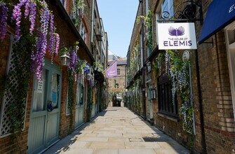 15 Lancashire Ct, London to rent Building Photo- Image 1 of 8
