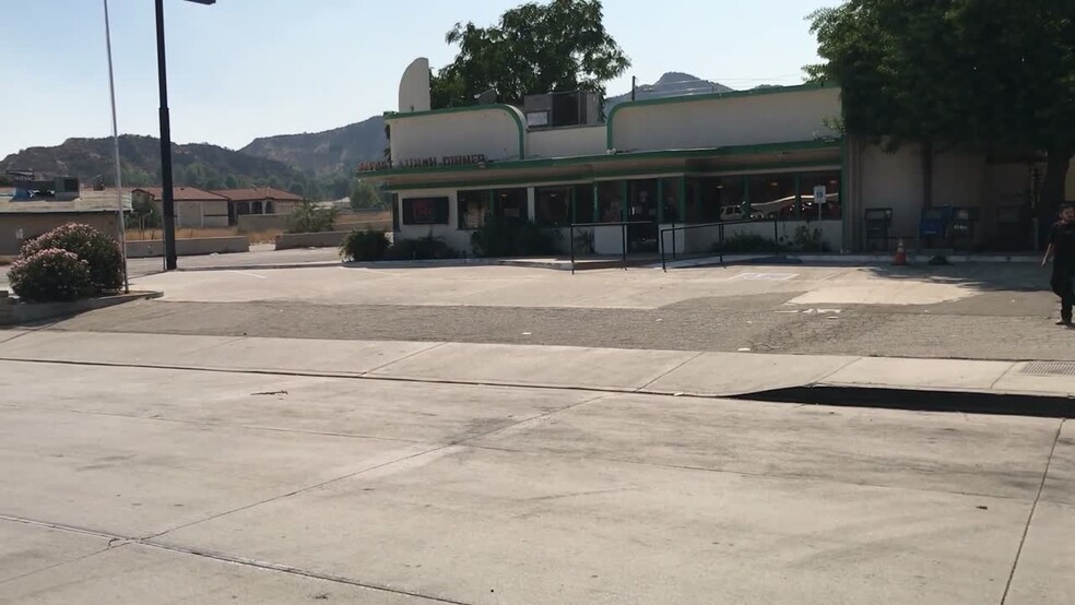 31555 Castaic Rd, Castaic, CA for sale - Commercial Listing Video - Image 1 of 1