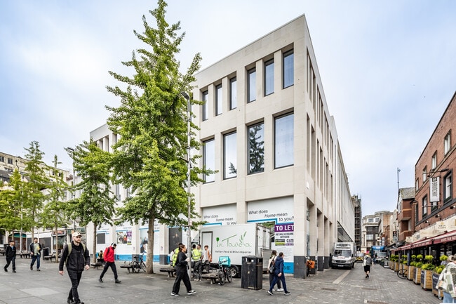 More details for 21-25 Williamson Sq, Liverpool - Retail to Rent