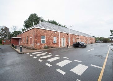 Grange Rd, Christchurch to rent - Building Photo - Image 2 of 2