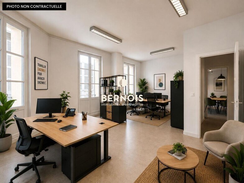 Office in Toulon to rent - Interior Photo - Image 3 of 4