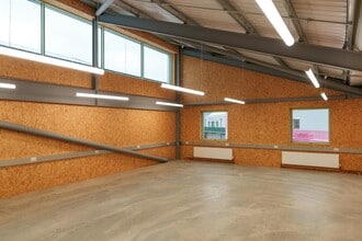 199 Eade, London to rent Interior Photo- Image 1 of 6