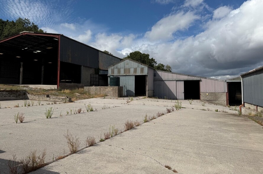 Hayes Rd, Compton Dundon for sale - Building Photo - Image 1 of 4