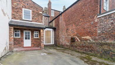 55 Beverley Rd, Hull for rent Building Photo- Image 2 of 7