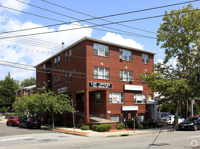 657-659 Yonkers Ave, Yonkers, NY for sale - Primary Photo - Image 1 of 1