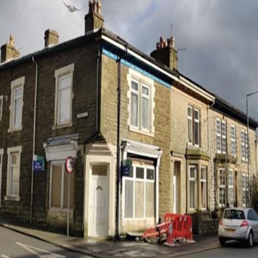 38 Bury Rd, Rossendale for sale - Primary Photo - Image 1 of 1