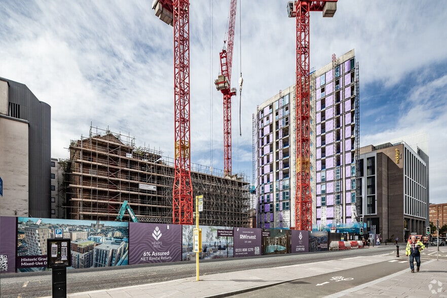 2 Carpenters Row, Liverpool to rent - Building Photo - Image 2 of 9
