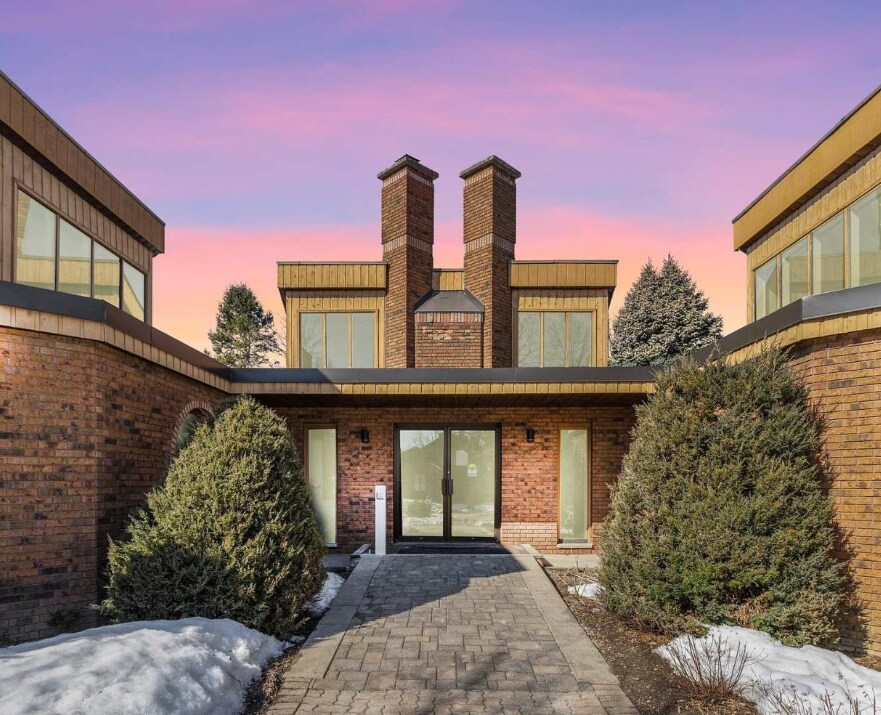 2 Riverview Rd, New Tecumseth, ON to rent Building Photo- Image 1 of 1