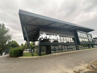 More details for 1 Rond-Point De La Résistance, Saint-Jean - Office to Rent