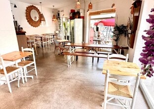 Retail in Palamós, Gerona to rent Interior Photo- Image 2 of 10