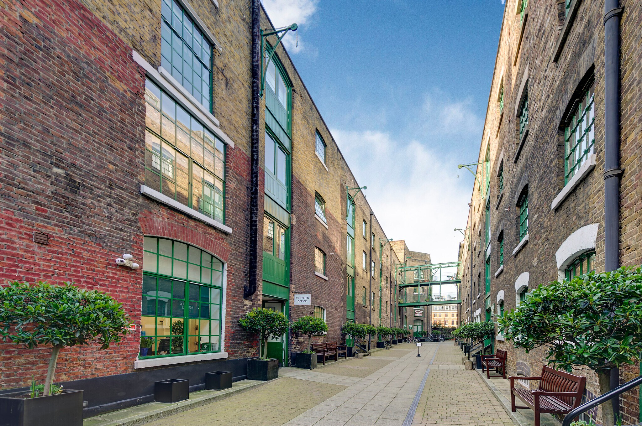 Maidstone Building Mews, London to rent Primary Photo- Image 1 of 6