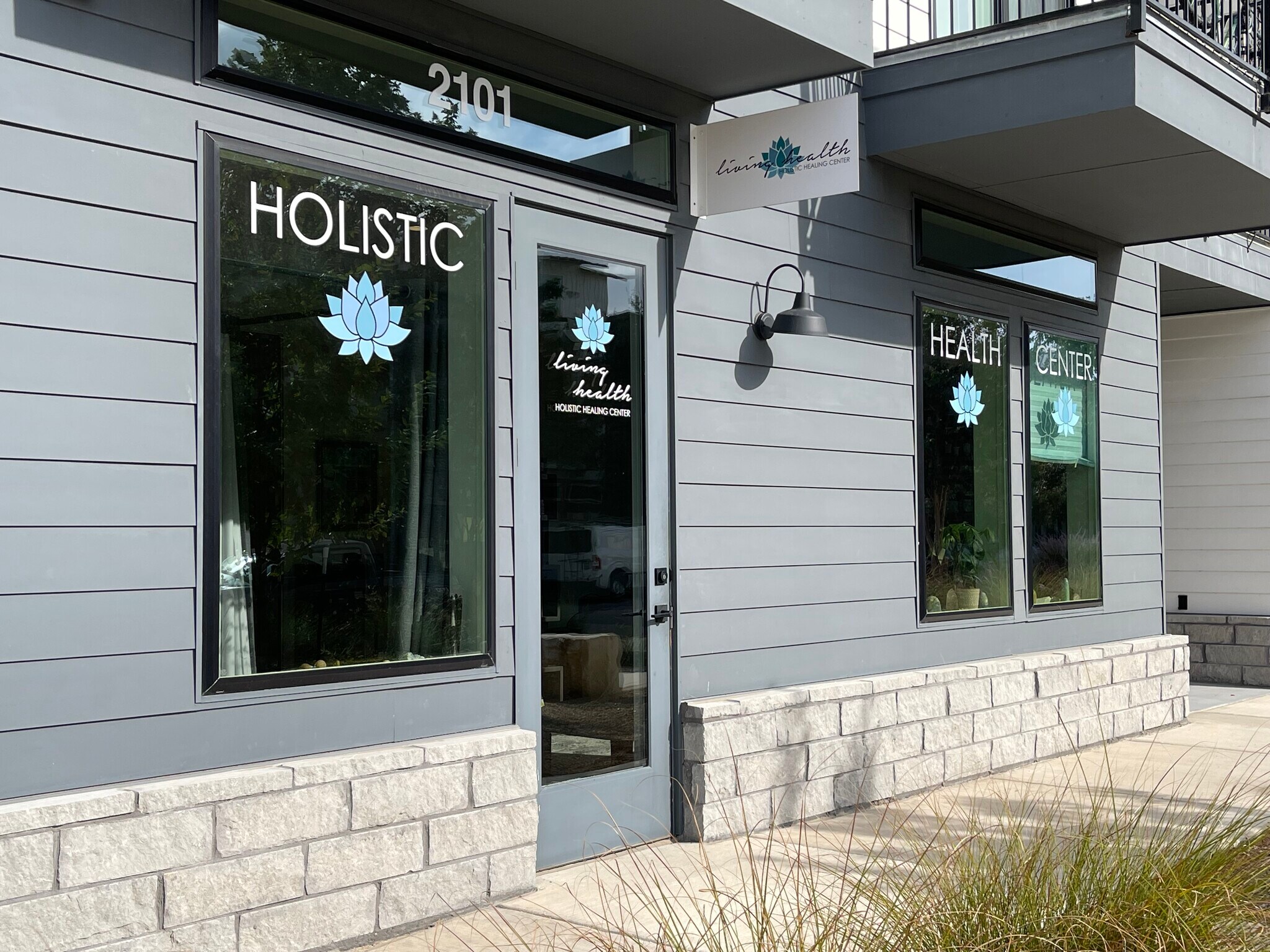 1208 N Academy Ave, New Braunfels, TX for sale Building Photo- Image 1 of 1