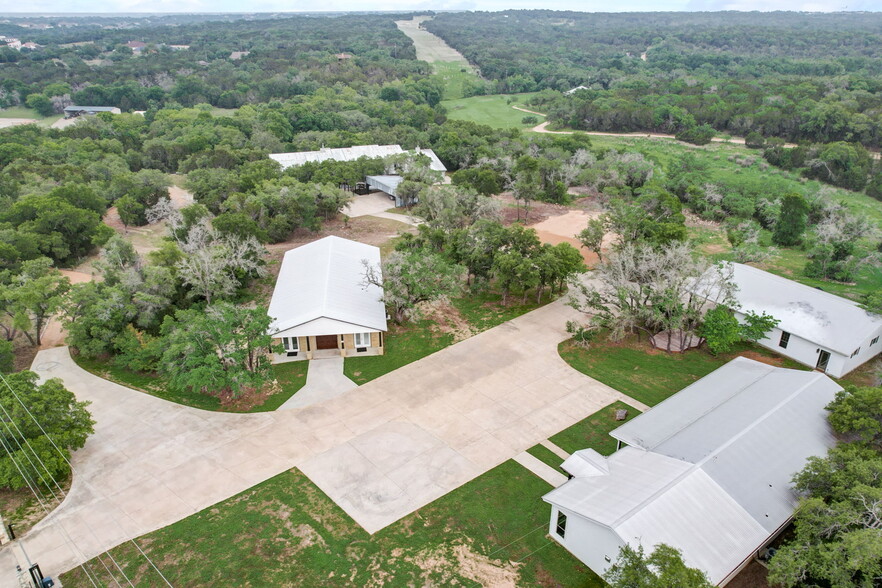 675 Ranch to Market 1869 rd, Liberty Hill, TX for sale - Building Photo - Image 3 of 46