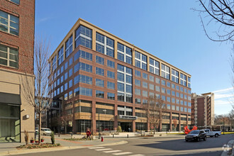 123 W Franklin St, Chapel Hill, NC for rent Building Photo- Image 1 of 5